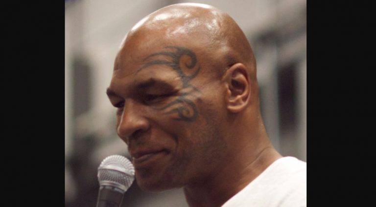 Iron Mike VS. Kung Fu Master