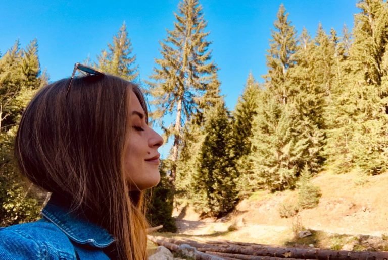 girl with mole portrait