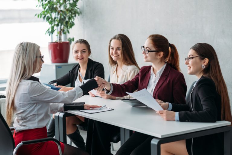 More Headcount, Less Control? A Pattern Leaders Ignore